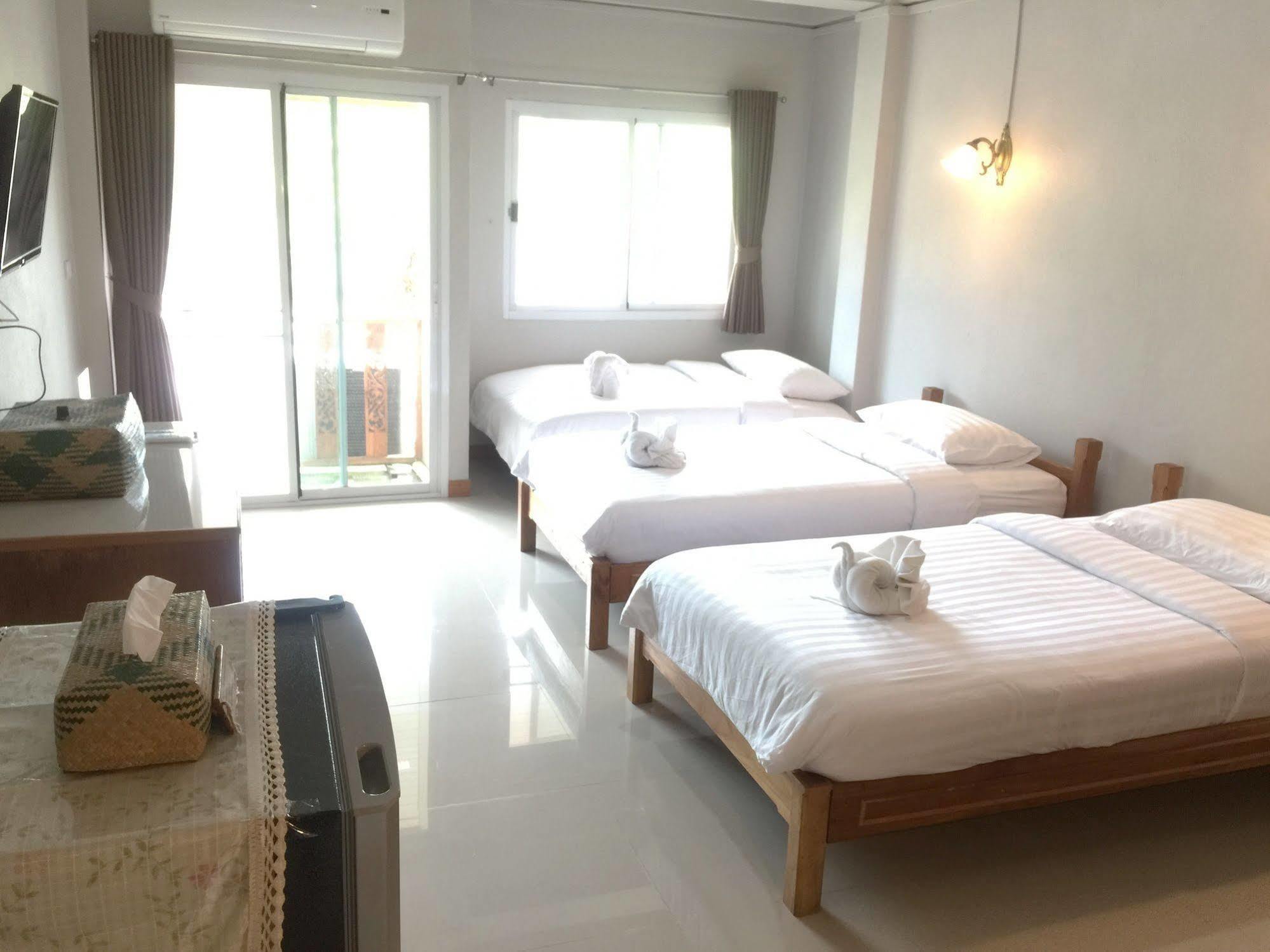 Baan Bangrak Residence Trang Exteriér fotografie